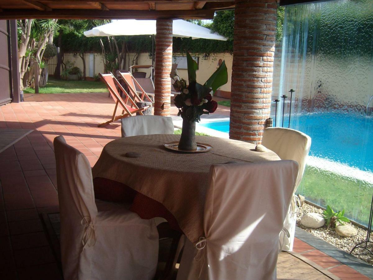 Villa Singola -Sole-Luna-Casavilladusoleil Acireale Eksteriør billede